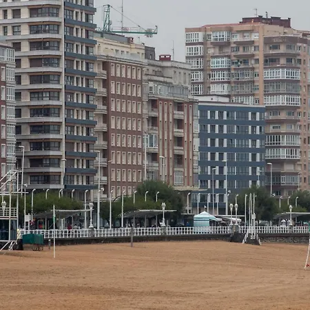 Gran En Primera Linea De Playa * Gijon