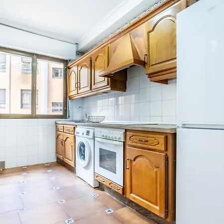 Gran En Primera Linea De Playa Apartment Gijon
