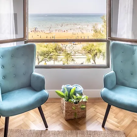 Apartment Gran En Primera Linea De Playa Gijon