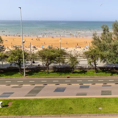 Gran En Primera Linea De Playa Apartment