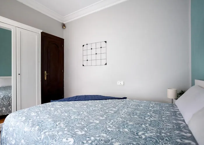 Gran En Primera Linea De Playa Gijon