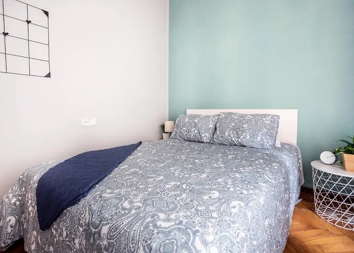 Gran En Primera Linea De Playa Apartment Gijon