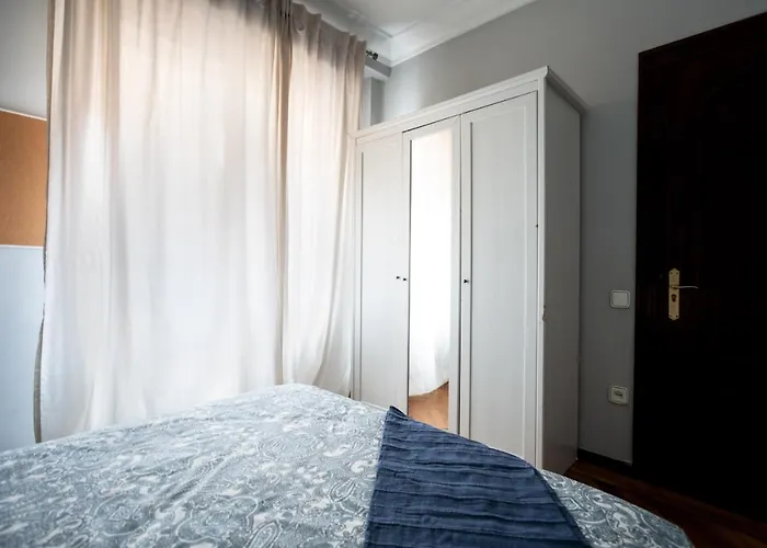 Gran En Primera Linea De Playa Gijon