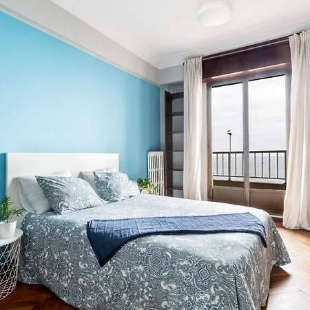 Gran En Primera Linea De Playa Gijón